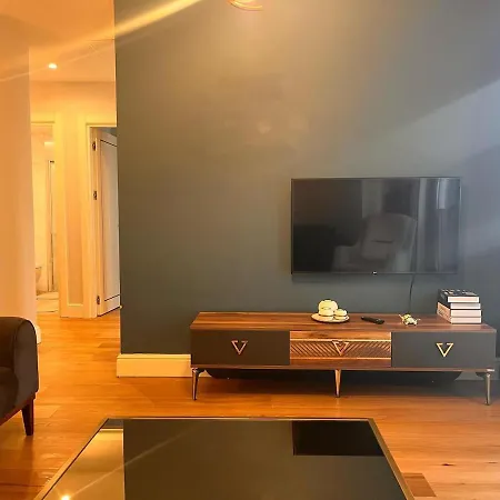 Apartment Modern Near Taksim *